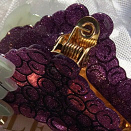 Purple grapes claw clip
