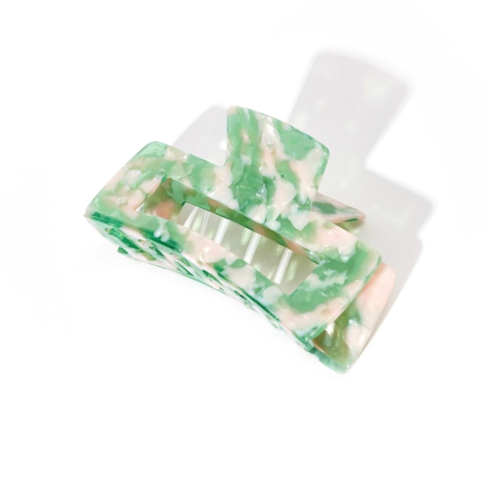 Spring in France Claw