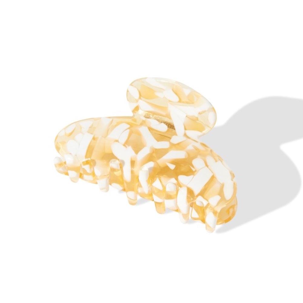 Geisha Claw in Tofu