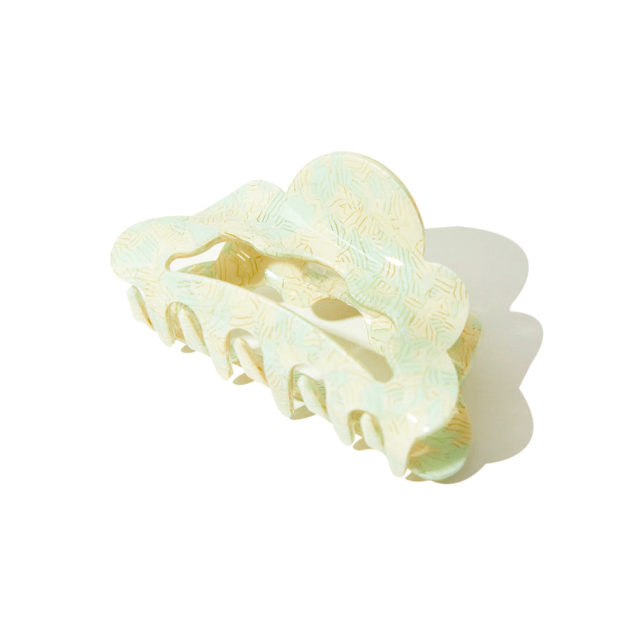 Cloudy Claw in Lemon Slushie