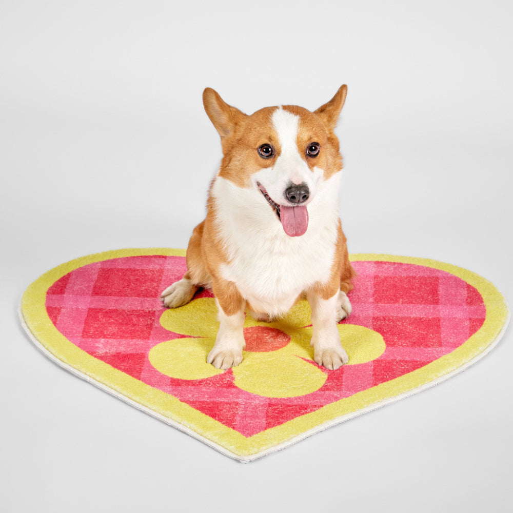 La Fleur Plaid Heart Rug