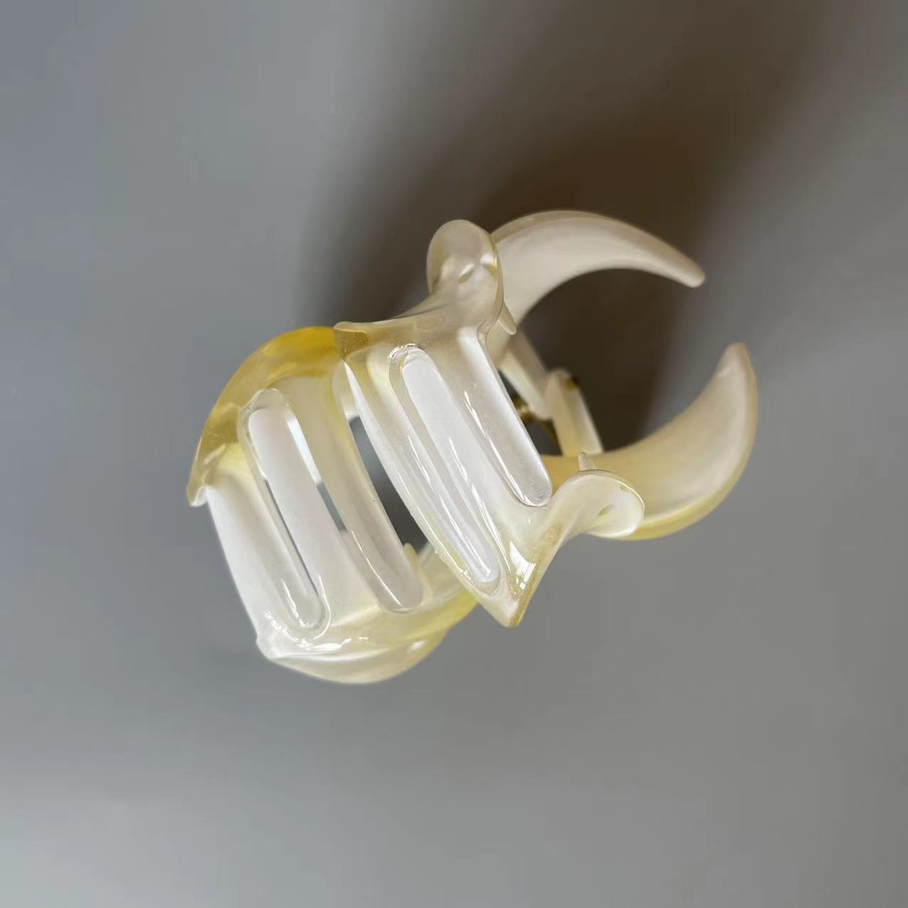 Frangipani hair claw clip