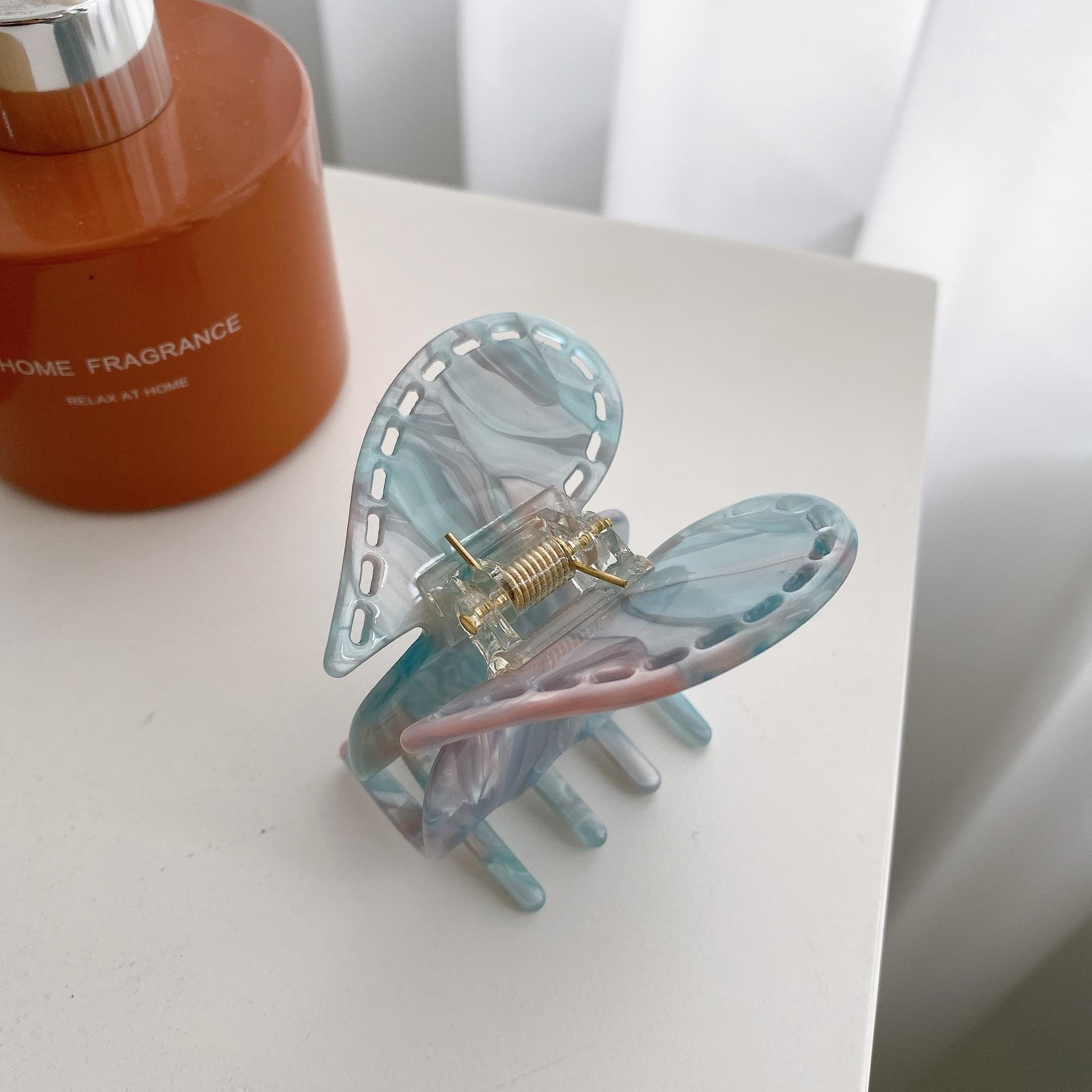 Butterfly Heart Colorful Claw