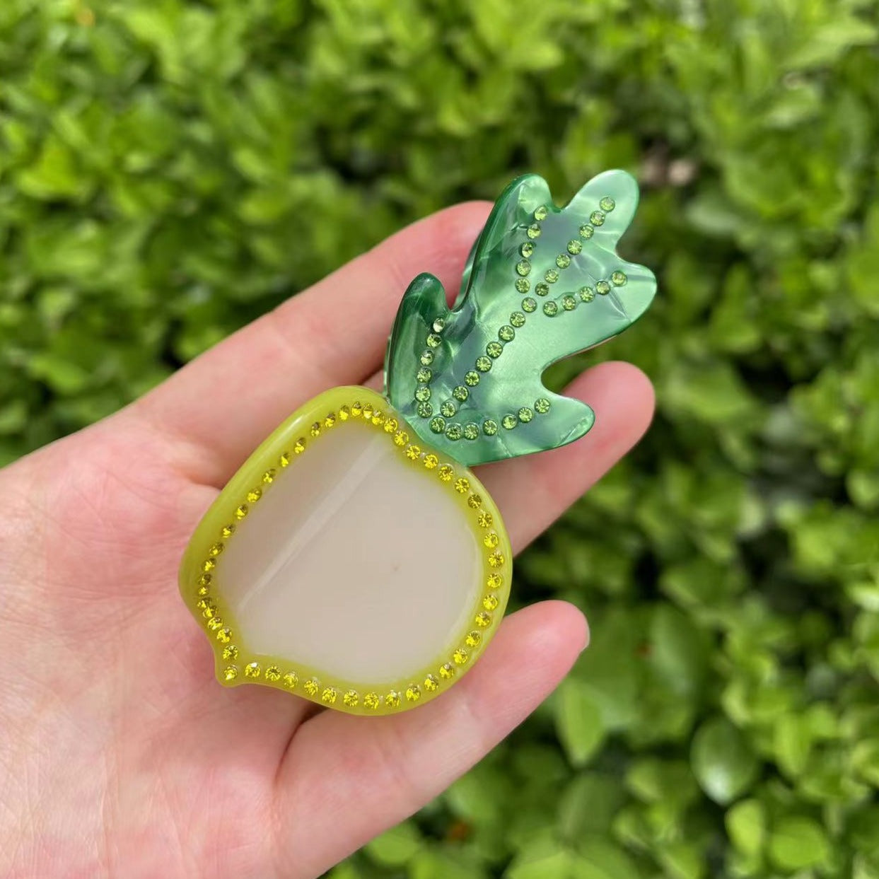 Beetroot claw within Yellow