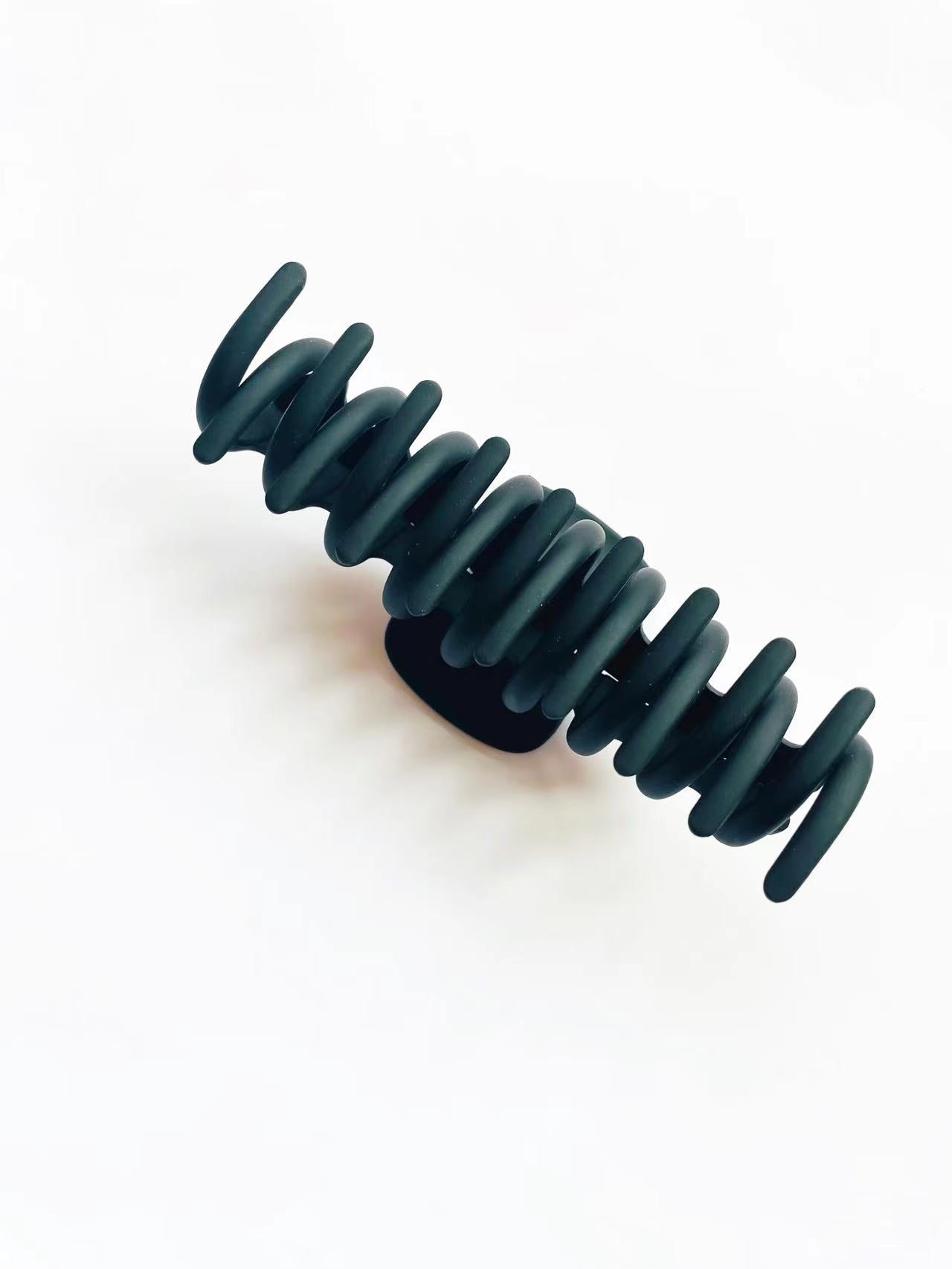 Big Black fairy grass claw