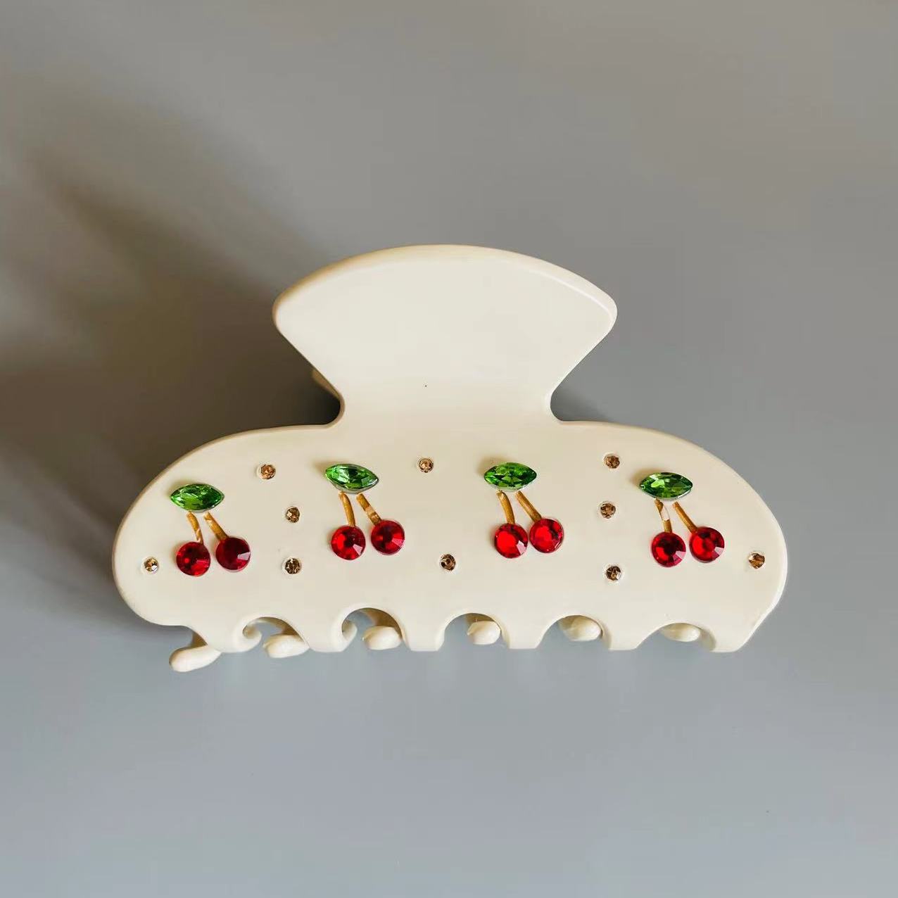 Lovely Cherry White Claw