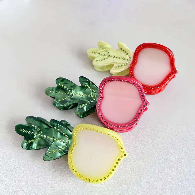 Beetroot claw within Yellow