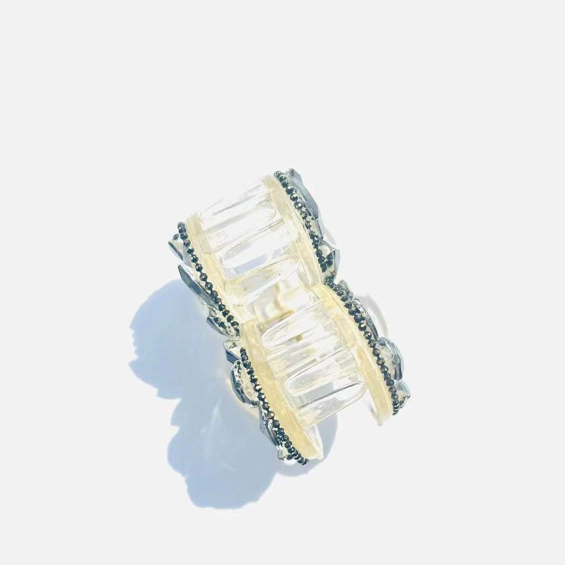 Sapphire Cherry Mini Claw