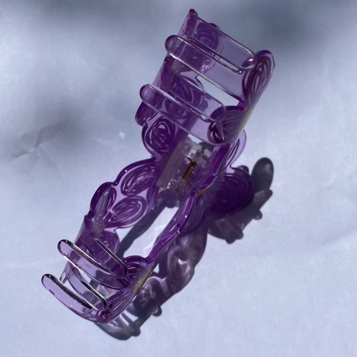 daisy Claw within purple