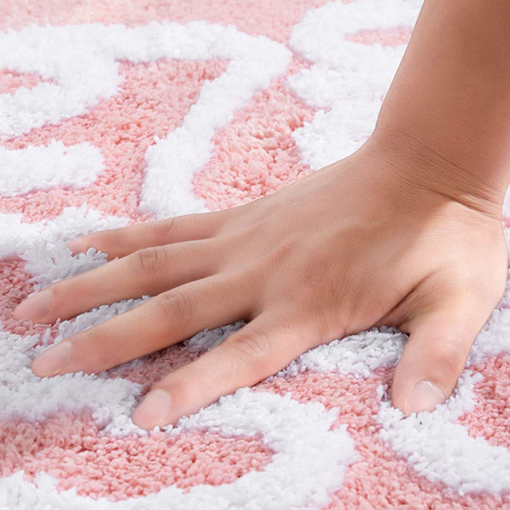 Creamy Strawberry Rug