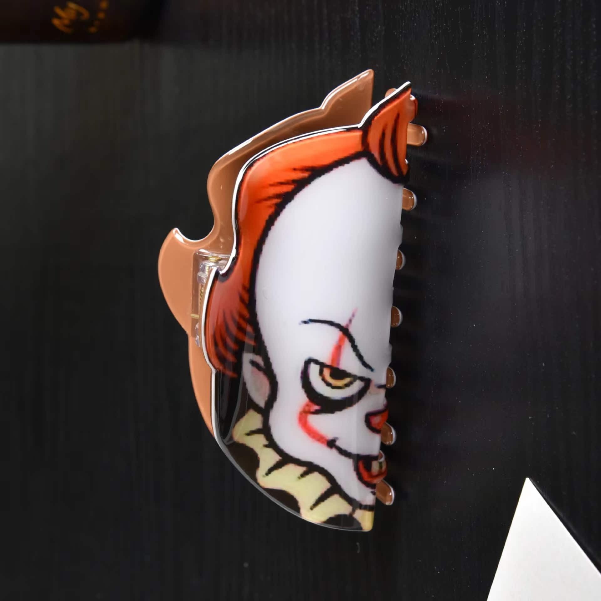 Joker Hair Claw