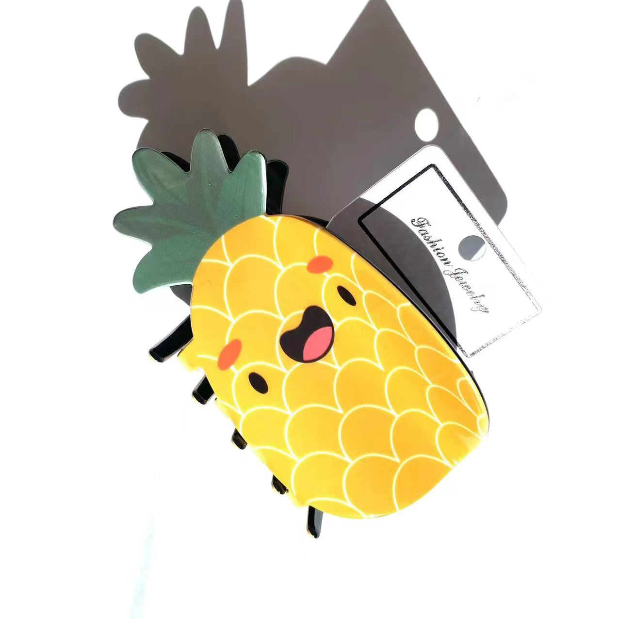 Cartoon Pineapple Claw
