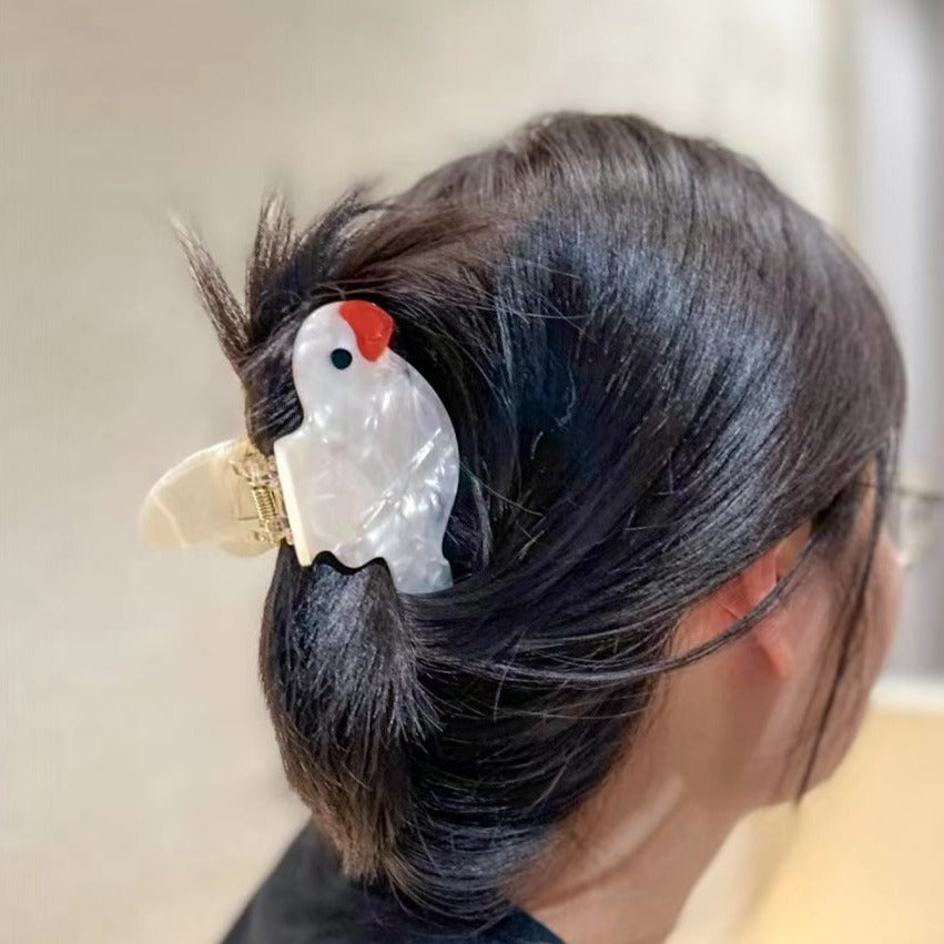 Chubby Bird Hair Claw In White