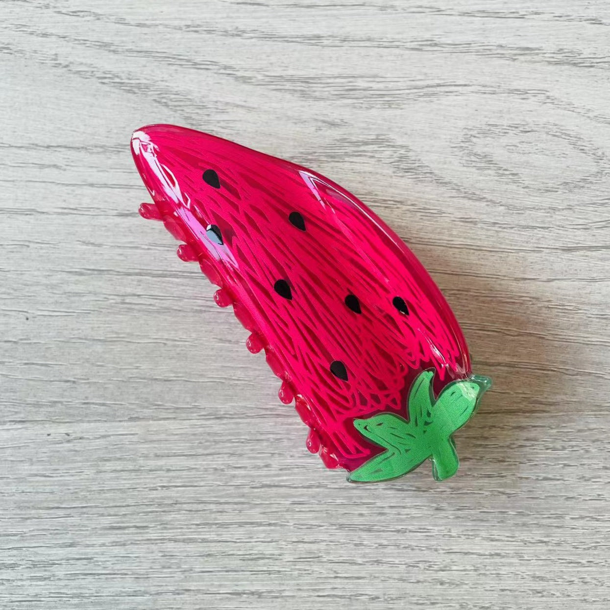 Crystal Strawberry Candy Claw