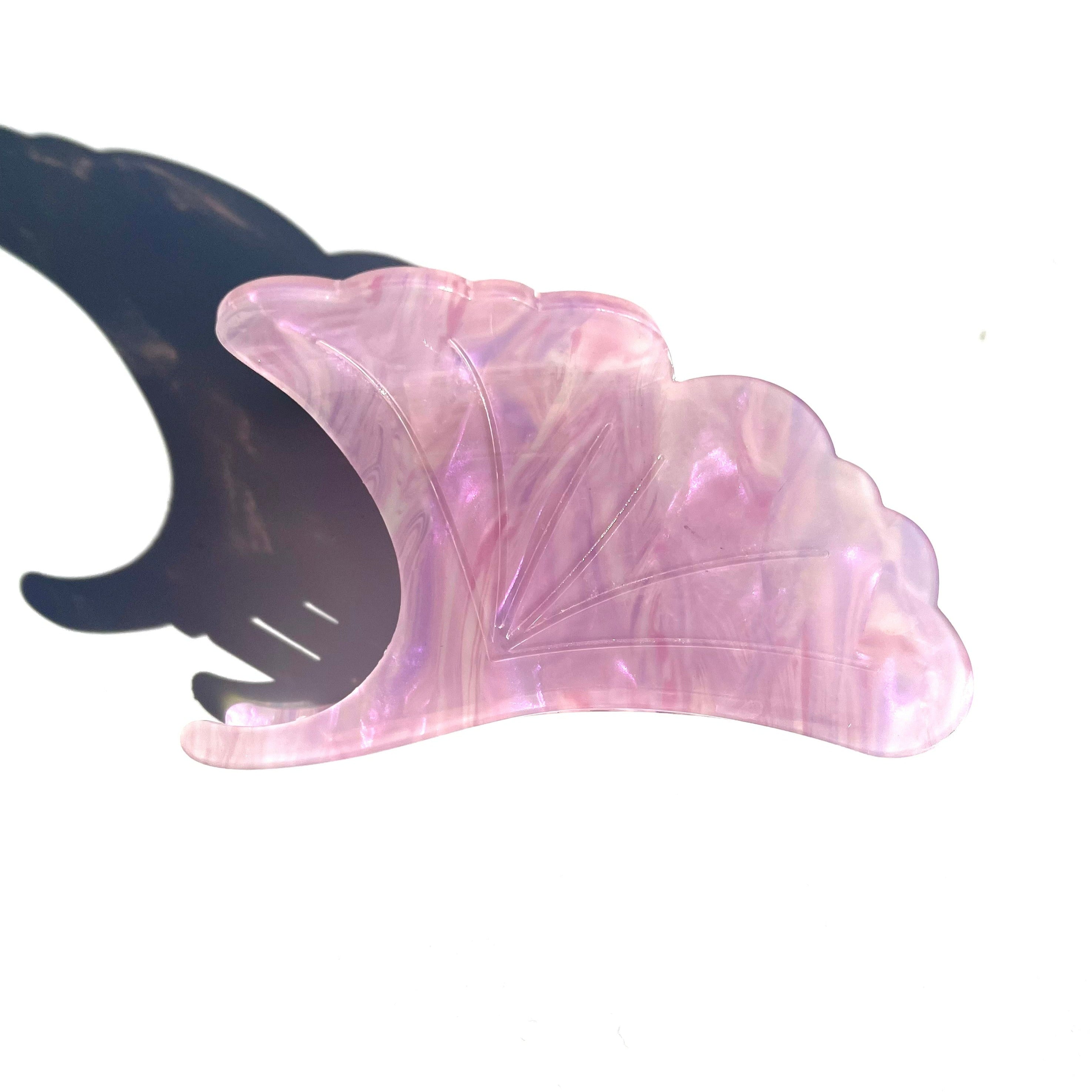 Ginkgo biloba claw within purple