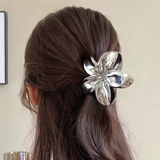 Frangipani Hair Claw In Silver