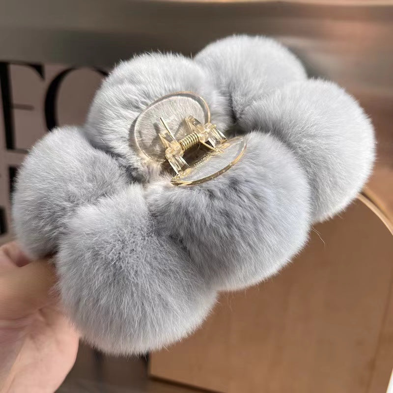 Fur Ball Scrunchie in gray