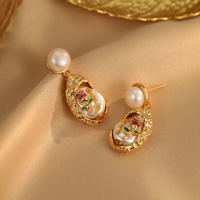 Rose Pearl Earrings