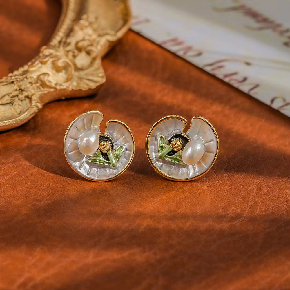 Monet's Garden Pearls Earrings