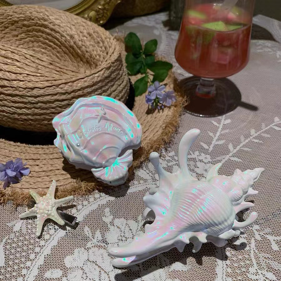 3D Printing Conch Claw in Pearl