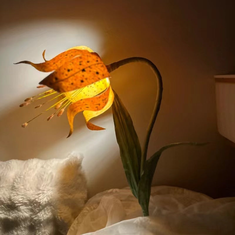 Artificial Flower Table Lamp