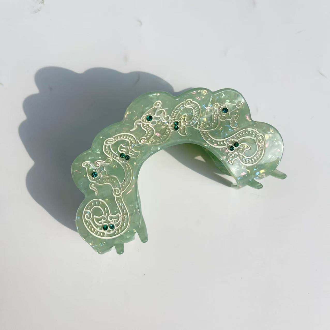 Wreath Hair Claw