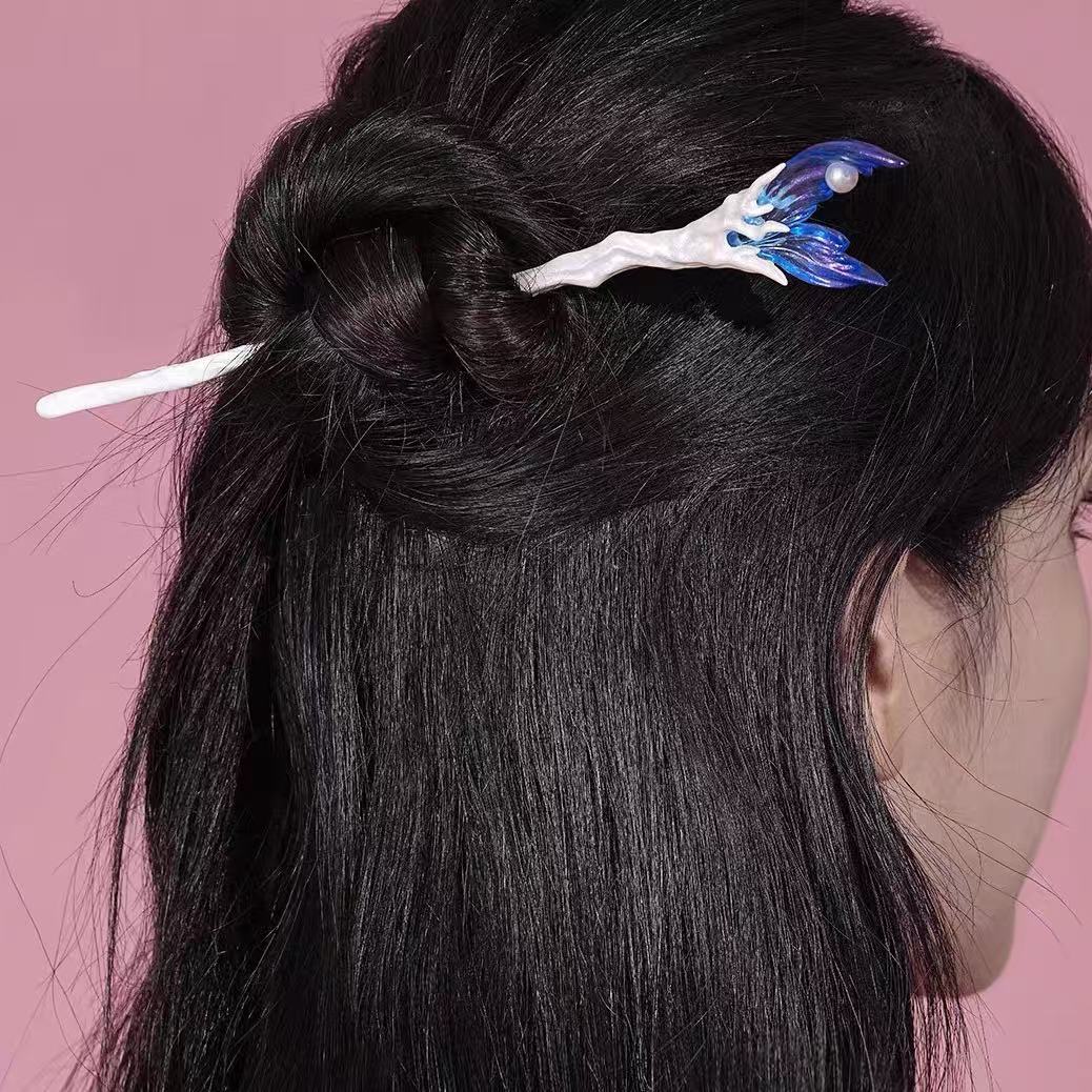 Fishtail Hairpin
