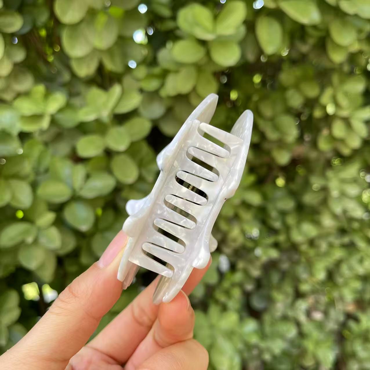Squid Hair Claw