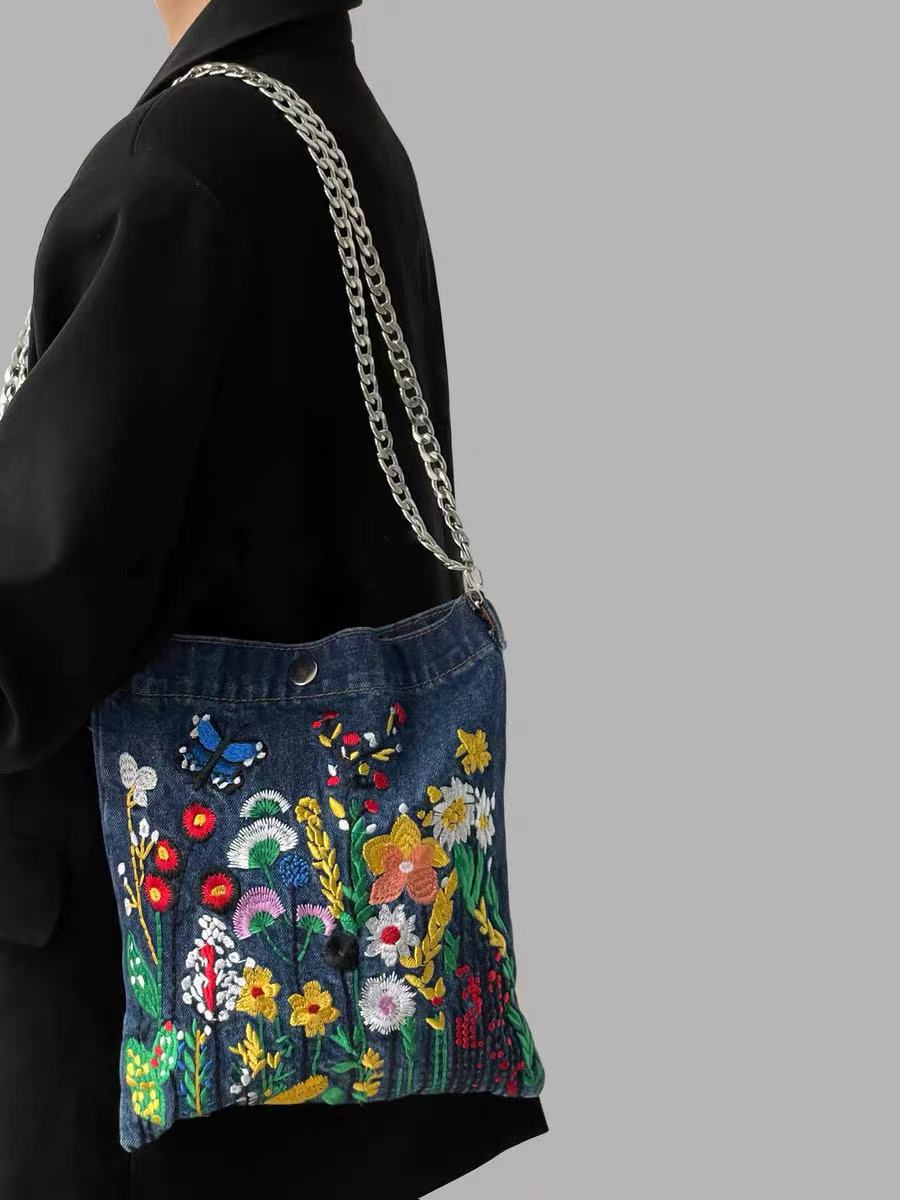 Embroidered Flowers Bag