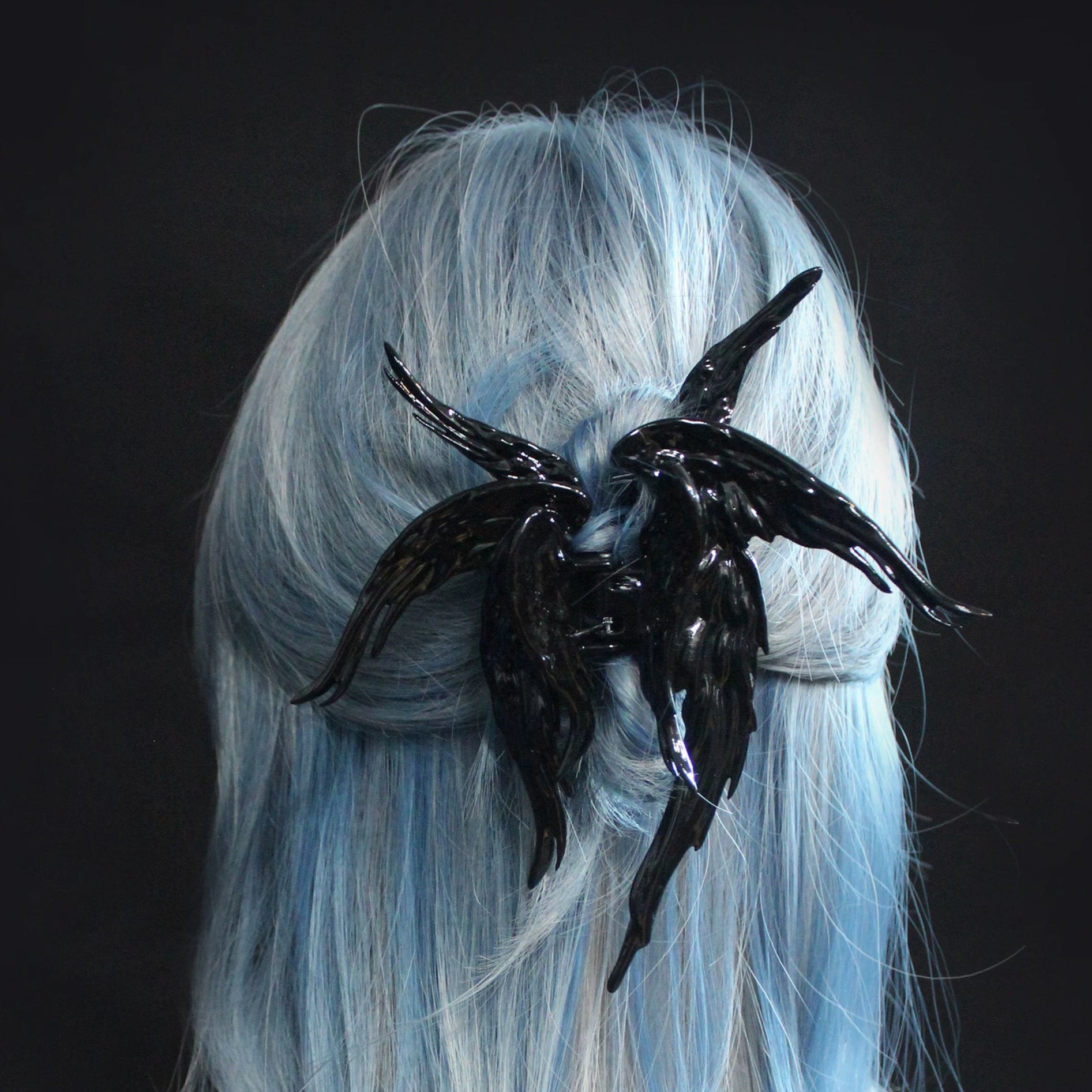 Angel wings hair claw within Black