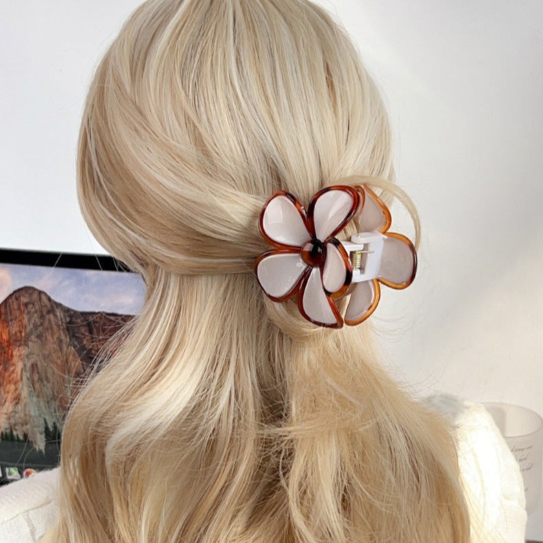 Snow Plumeria hair claw