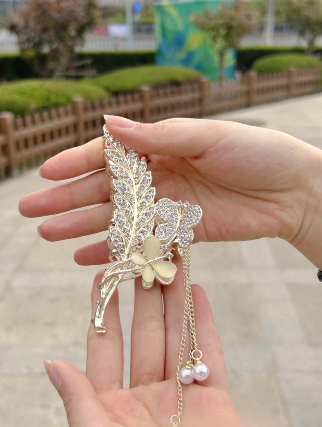 Wheat tassel claw