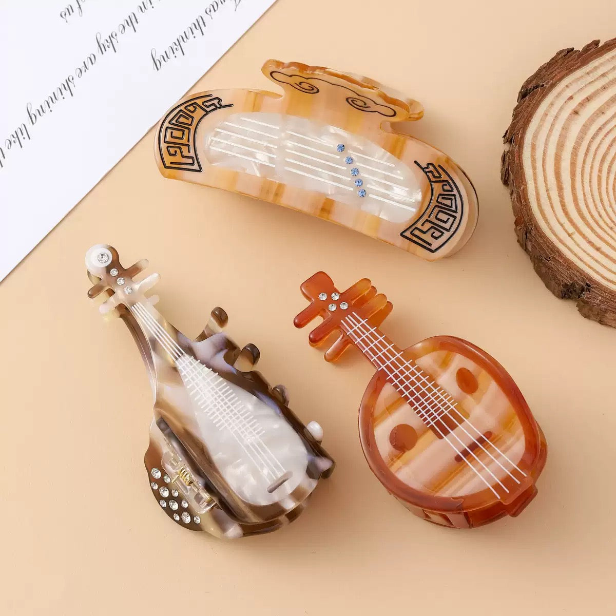 Classical musical hair claw