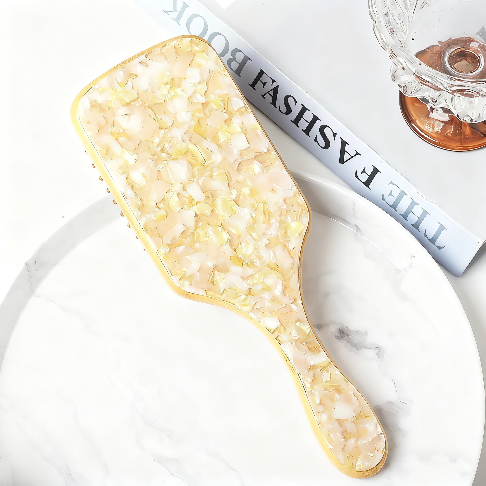 THE CUSTOMIZED PADDLE BRUSH