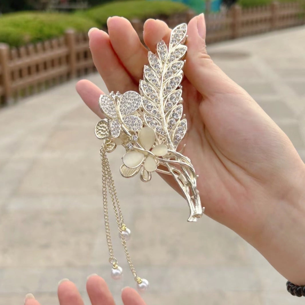 Wheat tassel claw