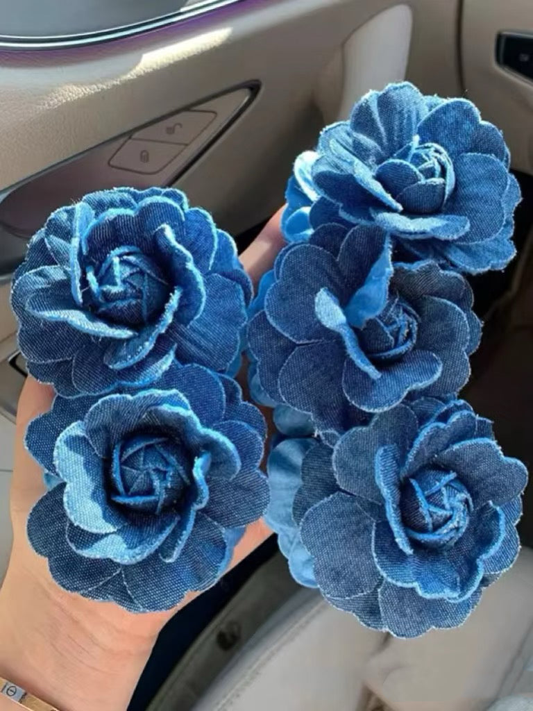 Denim Rose hair claw