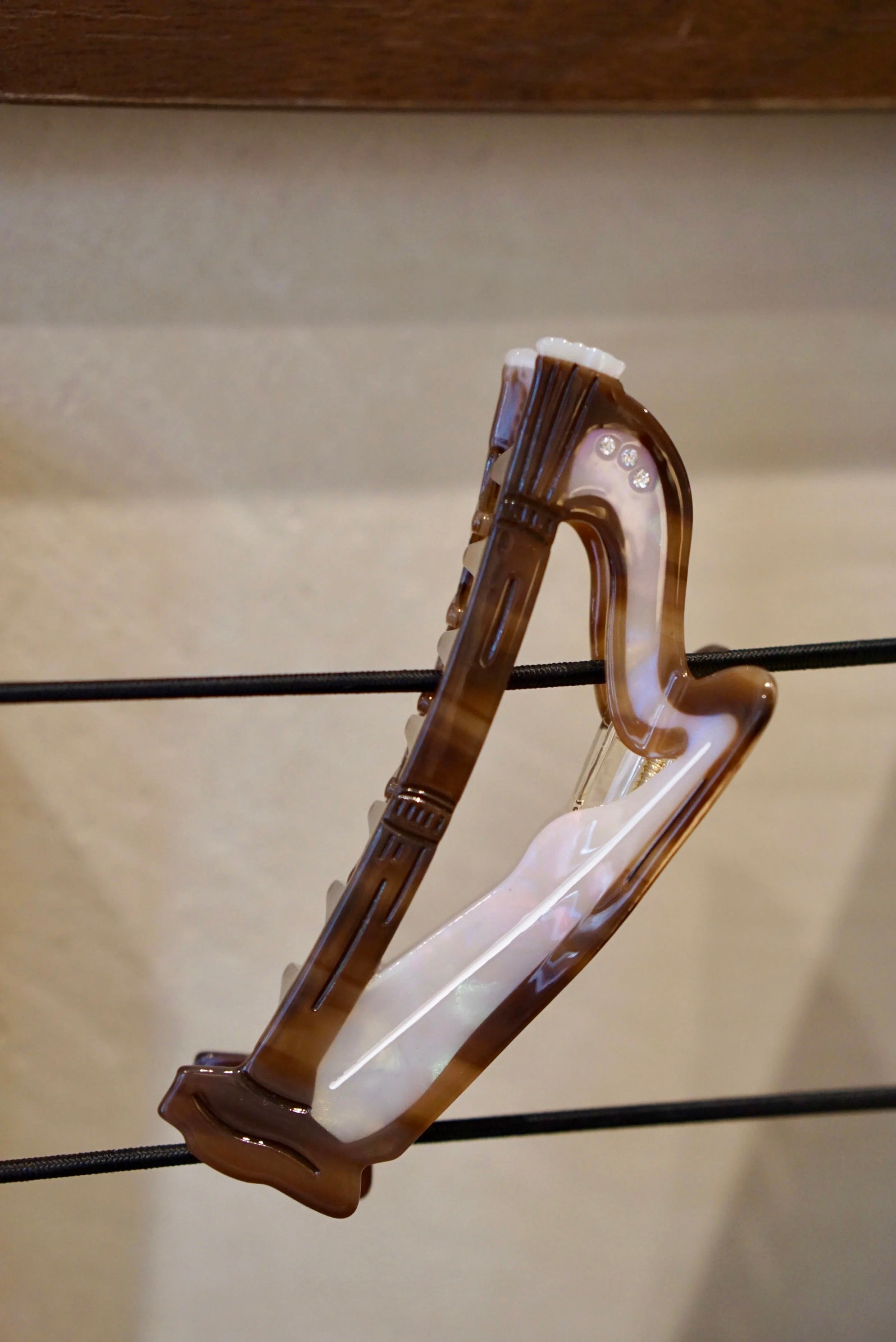 (🔥🔥Pre-Sale) Harp hair claw