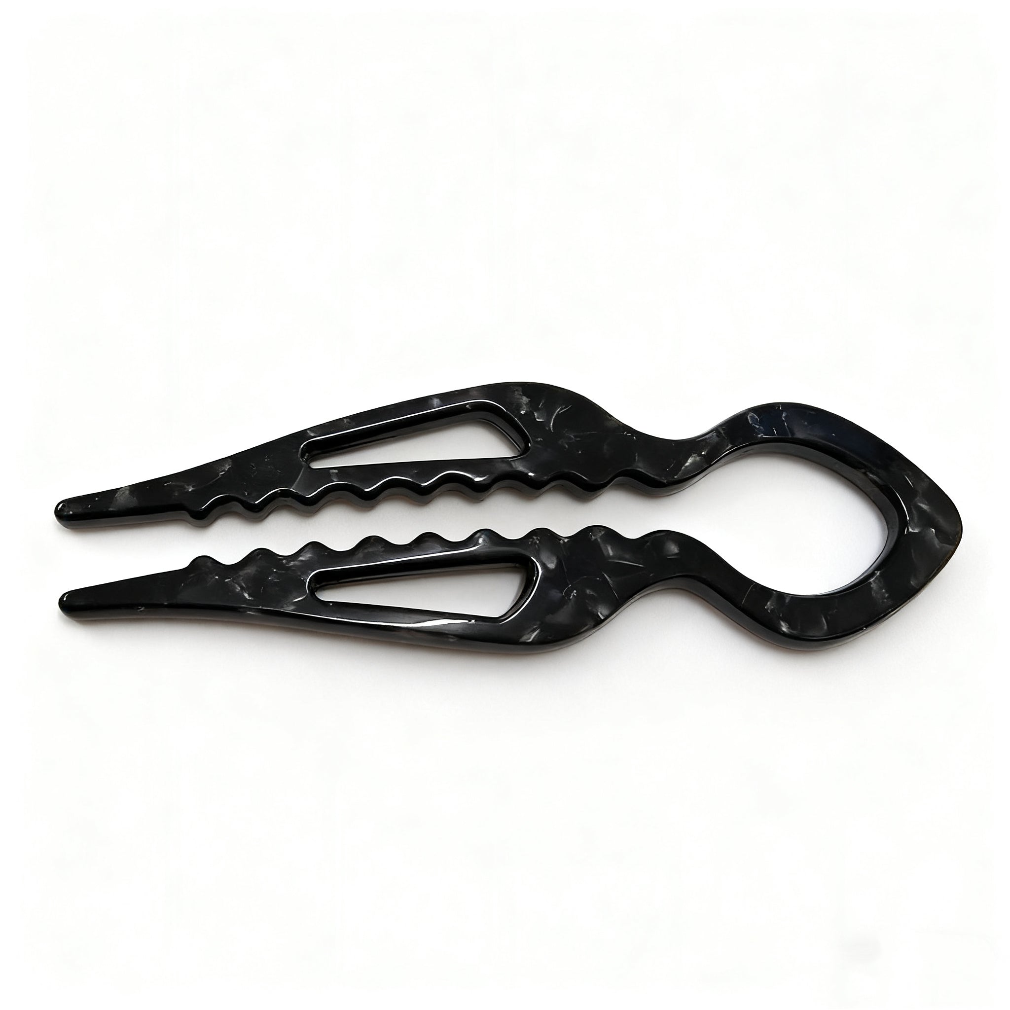 U-shaped hairpin