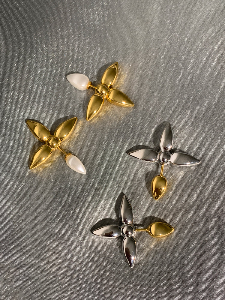 Lucky Clover Earrings with Golden