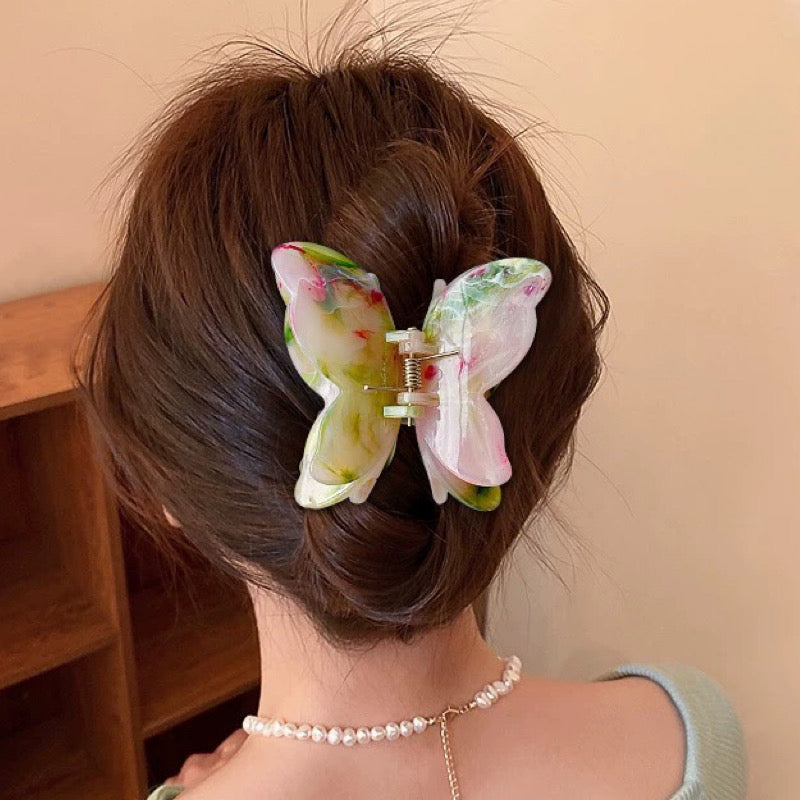 Butterfly Hair Claw Pink